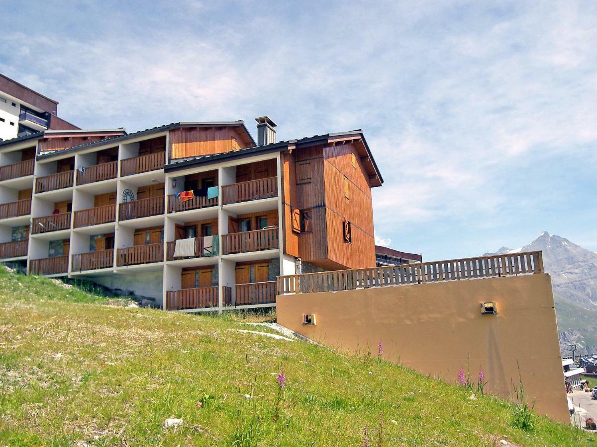 Apartment La Divaria - Le Lac-3 By Interhome 티뉴 외부 사진